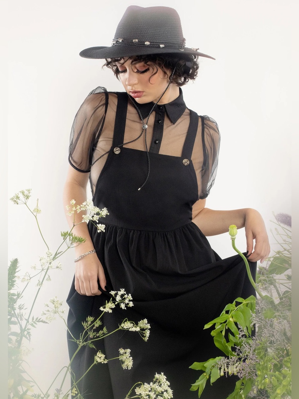 Disturbia Camden Textured Midi Pinafore Dress in Black US 8 / UK 12